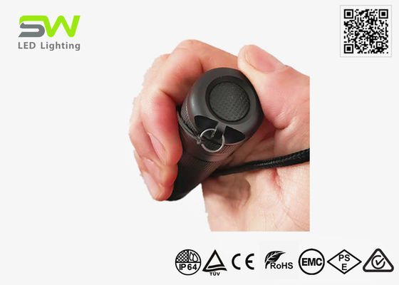 EDC 콤팩트 사이즈 검사 토치 320 루멘, AAA 배터리 3개로 작동